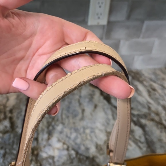 Michael Kors BEDFORD LEATHER ZIP POCKET TOTE - Picture 8 of 12